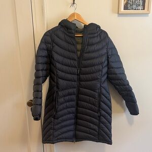 L.L. Bean Women's Navy Puffer Jacket